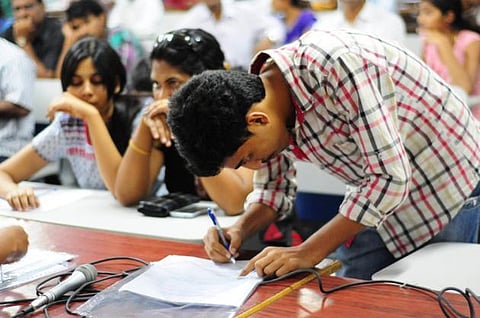 இடைநிலை ஆசிரியர் பயிற்சி படிப்புக்கு 2-வது கட்ட கலந்தாய்வு ஆக.7-ம் தேதி: ஜூலை 23 முதல் விண்ணப்பிக்கலாம்