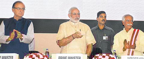 தொழிற்சங்கங்களின் இசைவுடன் தொழிலாளர் சட்டங்களில் திருத்தம்﻿: பிரதமர் நரேந்திர மோடி தகவல்﻿﻿