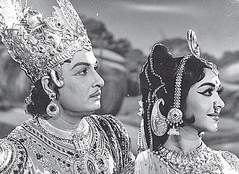 ஹீரோயிசம் காட்டாத எம்.ஜி.ஆர்!﻿