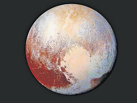 புளூட்டோவில் நைட்ரஜன் பனிச்சிகரங்கள்: புதிய படங்களை வெளியிட்டது நாசா﻿