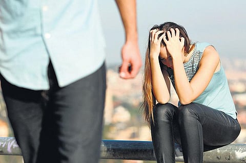 உறவுகள்: கண்ணை மறைக்கும் காதல்﻿