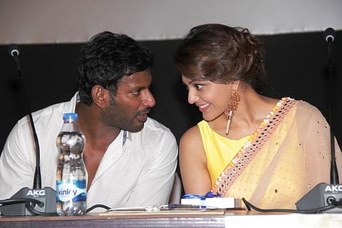 நான் பேசுவது எல்லாமே அரசியலாகிறது: விஷால் வேதனை