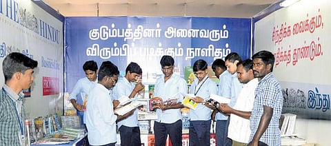 வாசகர்களின் ஏகோபித்த வரவேற்பில் ‘தி இந்து’ நாளிதழ் அரங்கு﻿ (எண்-180)