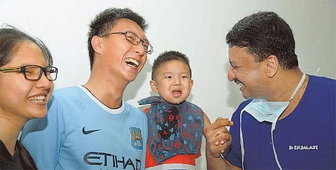 சென்னை பாலாஜி முகச்சீரமைப்பு மருத்துவமனை சாதனை: 2 வயது சீனக் குழந்தையின் வாய்க்குள் சிக்கலான அறுவை சிகிச்சை