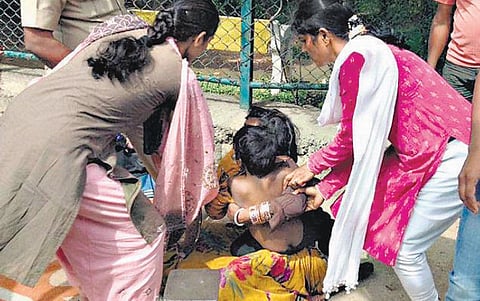 பிச்சை எடுக்கும் குழந்தைகளை மீட்க பெங்களூருவில் ஆபரேஷன் ஸ்மைல் அறிமுகம்﻿: இரு நாள்களில் 500 பேர் மீட்பு﻿﻿