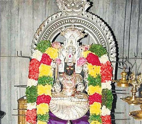 விண்ணரசி மாரியம்மன்﻿