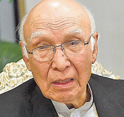 தேசிய பாதுகாப்பு ஆலோசகர்கள் பேச்சு﻿: வரலாற்றில் முதல்முறையாக இந்தியா, பாகிஸ்தான்﻿ டெல்லி வருகிறார் சர்தாஜ் அஜீஸ்﻿