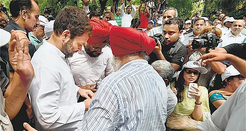 ராகுல் காந்திக்கு எதிராக﻿﻿ முன்னாள் ராணுவ வீரர்கள் கோஷம்﻿