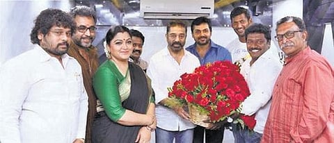 நடிகர் சங்க தேர்தலில் ஆதரவு கேட்டு ரஜினி, கமலுடன் விஷால் அணி சந்திப்பு﻿