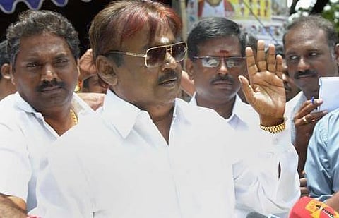 அதிமுகவை மீண்டும் ஆட்சிக்கு வர விடமாட்டேன்﻿: விஜயகாந்த் சவால்﻿