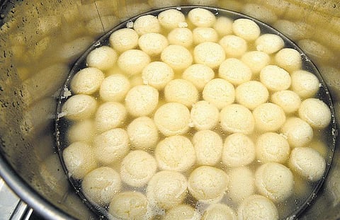 பூர்வீகம் தேடும் ரசகுல்லா!﻿