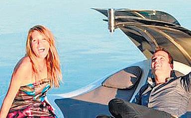 மின்சார படகு