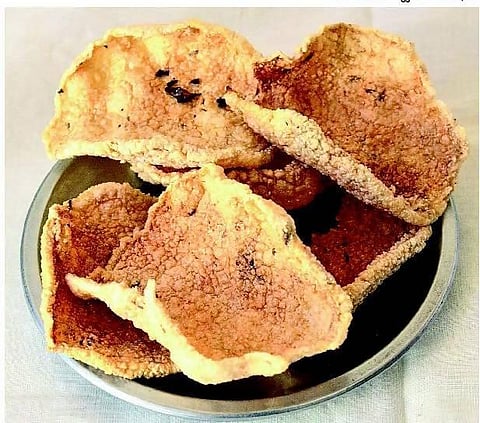 மரவள்ளிக் கிழங்கு பப்படம்