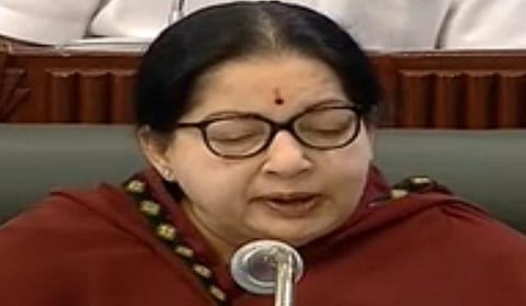 சென்னை - அம்பத்தூரில் குறைந்த விலைக்கு வீடுகள்: பேரவையில் முதல்வர் ஜெயலலிதா அறிவிப்பு