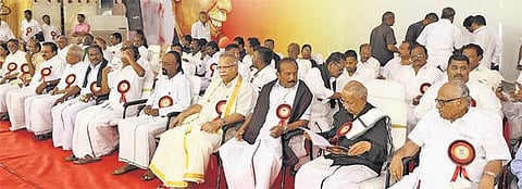 விடுதலைப் புலிகள் மீதான தடையை நீக்க﻿ வேண்டும்: மதிமுக மாநாட்டில் வலியுறுத்தல்