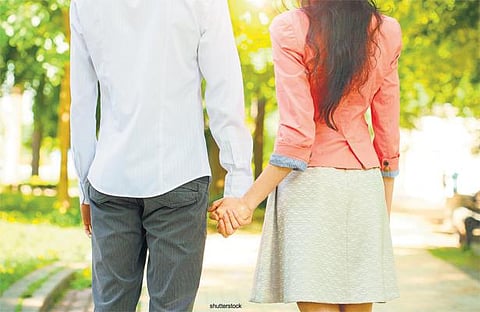 விவாதம்: அடுத்தவர் அந்தரங்கத்தில் தலையிடலாமா?﻿