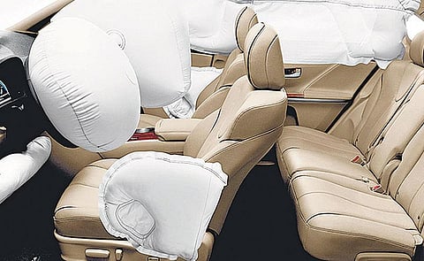 2.2 லட்சம் கார்களுக்கு ஏர் பேக் மாற்றித் தர ஹோண்டா முடிவு