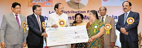 அக்டோபர் 2 வரை ‘முத்ரா’ திட்டத்தின் கீழ் 25 லட்சம் பேருக்கு வங்கிக் கடன் வழங்க திட்டம்: மத்திய அமைச்சர் வெங்கய்ய நாயுடு தகவல்