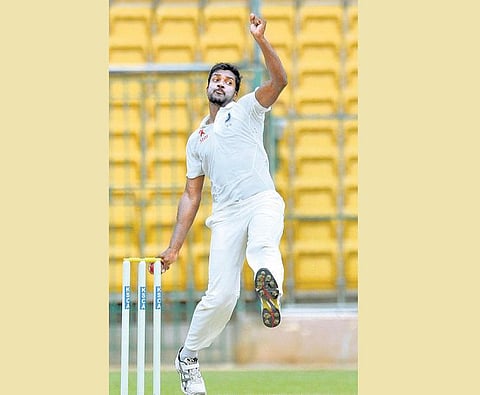 3 நாள் டெஸ்ட் போட்டி: வலுவான நிலையில் இந்தியா ஏ﻿