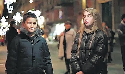 ஓங்கி அறையும் குழந்தைகள்