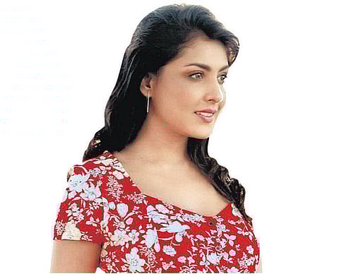 கமலிடம் இருந்து கற்றுக் கொண்டேன்: மது ஷாலினி நேர்காணல்﻿