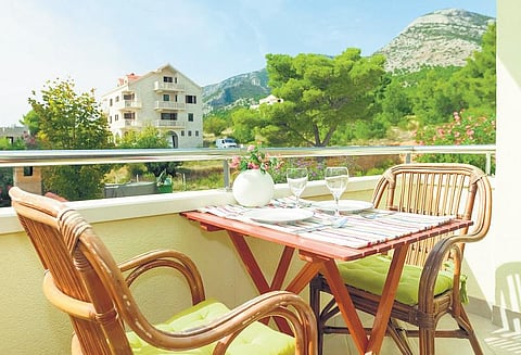 எனக்குப் பிடித்த வீடு: இயற்கையுடன் இணைக்கும் பால்கனி﻿