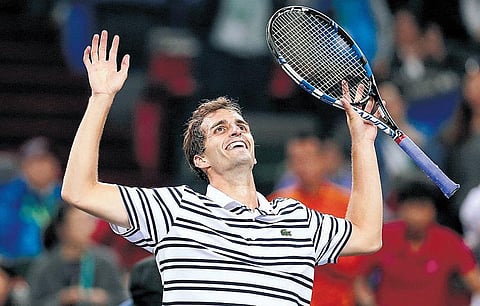 ஷாங்காய் மாஸ்டர்ஸ்﻿: நடப்பு சாம்பியன் ரோஜர் ஃபெடரர் அதிர்ச்சி தோல்வி﻿