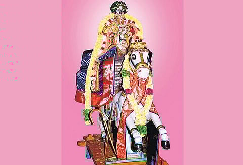 ஆன்மிக நிகழ்வு: நவராத்திரி திருவிழாவில் பெருமாள் பரிவேட்டை﻿