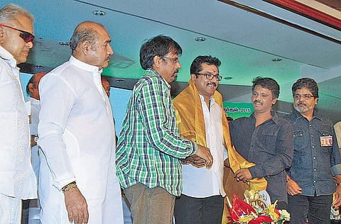 நடிகர் சங்கத்துக்கு புதிய கட்டிடம் கட்டி வருவாயைப் பெருக்குவதே எங்களின் நோக்கம்: சரத்குமார் உறுதி