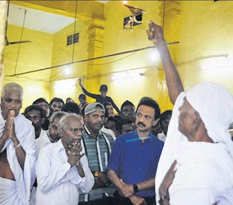 கடலூர் மாவட்டத்தில் ‘நமக்கு நாமே’ பயணம்﻿: மக்கள் குறை கேட்காத எம்.எல்.ஏக்கள் பதவியை பறிக்க சட்டம்﻿ - மு.க.ஸ்டாலின் கருத்து﻿