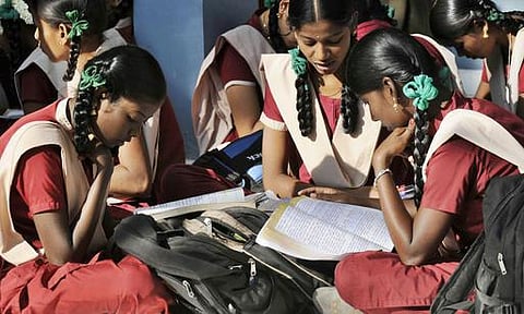 பத்தாம் வகுப்பு தேர்வு முறையை ஏன் மாற்ற வேண்டும்?