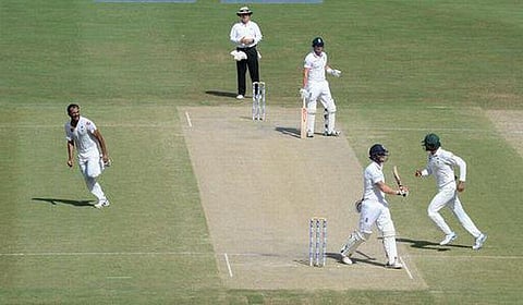 வஹாப் ரியாஸை எங்களால் சரிவர ஆட முடியவில்லை: ஜோ ரூட் ஒப்பதல்; யுனுஸ்கான் 9 ஆயிரம் ரன்