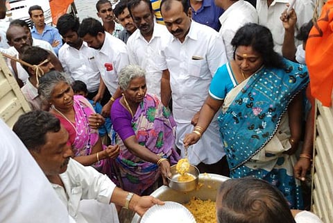 ஜெயலலிதா - நடிகர் சங்கத்தினர் சந்திப்பு: தமிழிசை ஏமாற்றம்