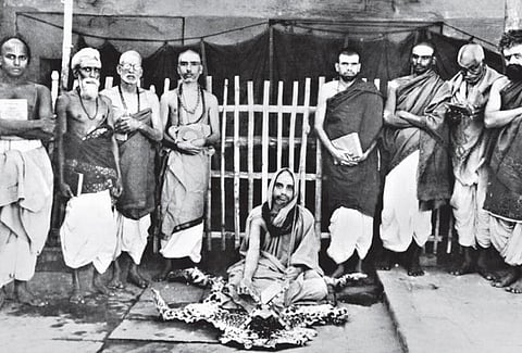 தெய்வத்தின் குரல்: கடிகை: ஏழாயிரம் மாணவர்கள்﻿