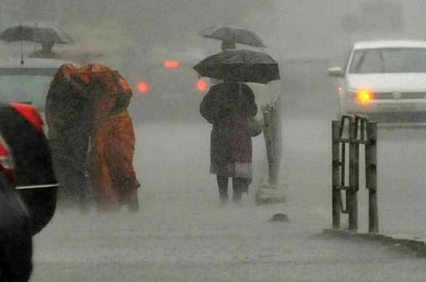 சென்னையில் மீண்டும் தொடர் மழை: வாகன ஓட்டிகள் அவதி