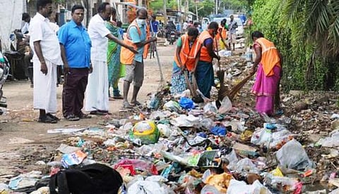 துப்புரவுப் பணியாளர்களுக்கு ரூ.2000 ஊக்கத் தொகை: தமிழக அரசு அறிவிப்பு