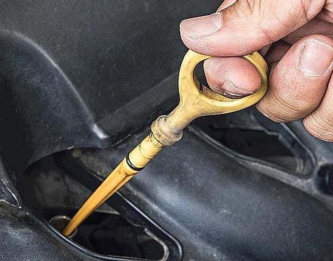 டிப்ஸ்: மழையில் பழுதான கார்களுக்கு...