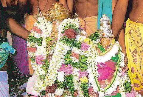 திருத்தலம் அறிமுகம்: நந்திக் கல்யாணம் பார்த்தால் முந்தித் திருமணம்﻿- திருமழபாடி வைத்தியநாதர் ஆலயம்