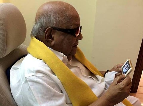 தமிழ்நாடு வெதர்மேன் பிரதீப் ஜானுக்கு கருணாநிதி பாராட்டு