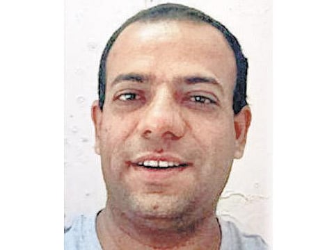 மகாராஷ்டிரா மாநிலம் அவுரங்காபாத்தில்﻿ ‘ரொட்டி வங்கி’ மூலம் ஏழைகளின் பசியாற்றும் முஸ்லிம்﻿: மனைவி, சகோதரிகள், பொதுமக்கள் உதவி﻿