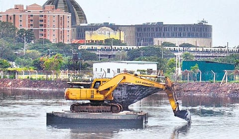 தூர்வாரினால் எல்லாம் சரியாகிவிடுமா?﻿