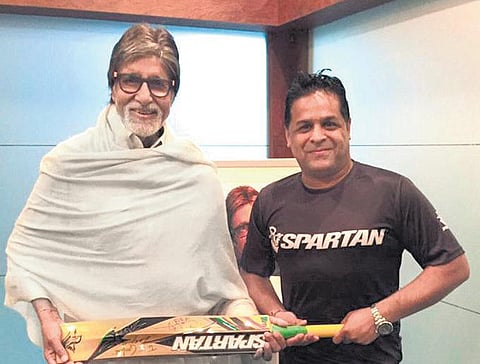 அமிதாப் பச்சனுக்கு இன்ப அதிர்ச்சி கொடுத்த கெய்ல்