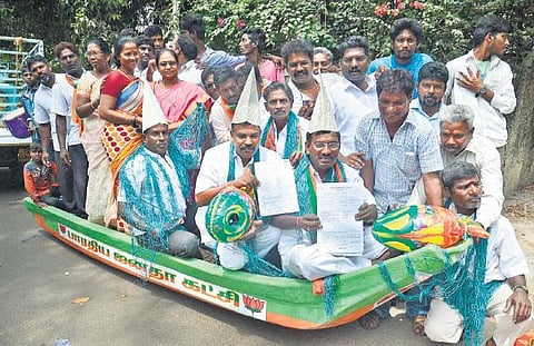 பாஜகவில் விருப்ப மனு தாக்கல்﻿