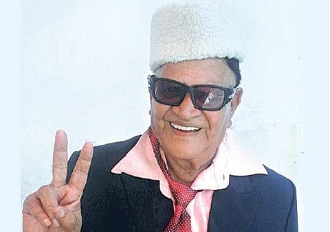 பிரச்சார வடிவம் பெற்ற எம்ஜிஆர் வேடம்