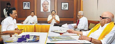 திமுகவில் நேர்காணல் முடிந்தது﻿: மு.க.ஸ்டாலினிடம் கேள்வி கேட்ட துரைமுருகன்﻿