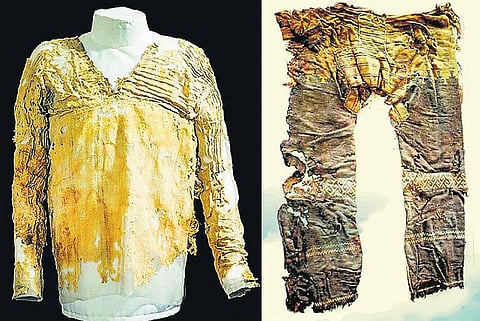 உலகின் பழைய சட்டை!﻿