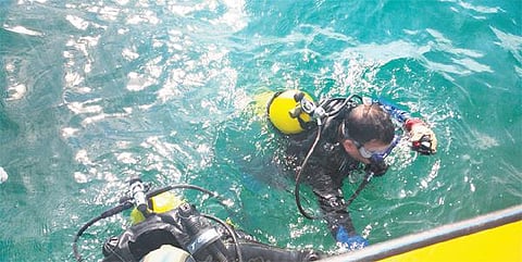 மாமல்லபுரம் கடலில்﻿ சிற்ப கட்டிட சிதறல்கள் கண்டுபிடிப்பு﻿: ஆய்வுக்காக மத்திய, மாநில அரசுகளிடம் நிதி கேட்பு﻿