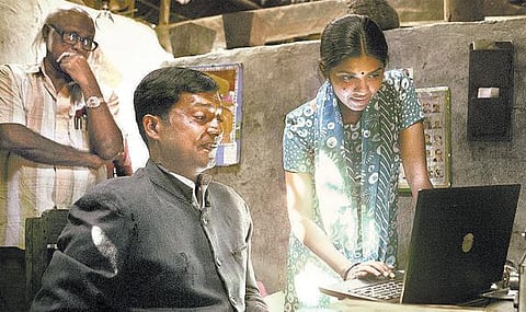 ராஜூமுருகன் இயக்கும் ‘ஜோக்கர்’ திரைப்படம் ஏப்ரல் மாதம் வெளியாகிறது