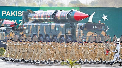 பாக். மண்ணிலிருந்து தீவிரவாதத்தை அறவே ஒழிப்போம்﻿: தேசிய தினத்தில் பிரதமர் நவாஸ் ஷெரீப் உறுதி﻿