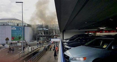 பிரஸல்ஸ் தாக்குதலில் தொடர்புடைய 3 பேர் அடையாளம் தெரிந்தது﻿: 4-வது நபரை தேடும் பணி தீவிரம்﻿